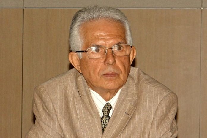 José Roberto de Almeida é o primeiro médico alagoano a assumir o comando da FBG