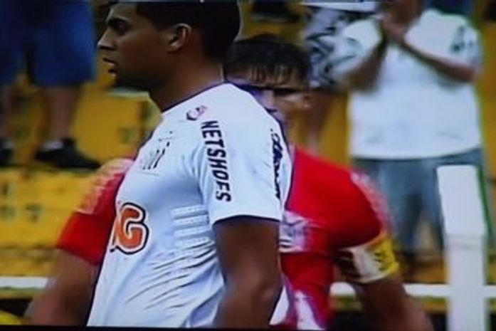 Santos empata com Corinthians-AL e garante classificação para mata-mata