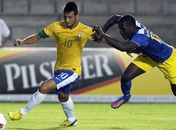 Brasil derrapa na estreia e fica no empate com o Equador