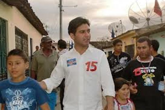 Rodrigo do Neno veta ou não o salário milionario de 25 mil para ele?