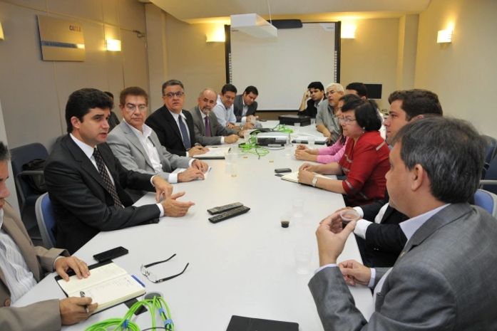 Reunião aconteceu na Superintendência da Caixa Econômica
