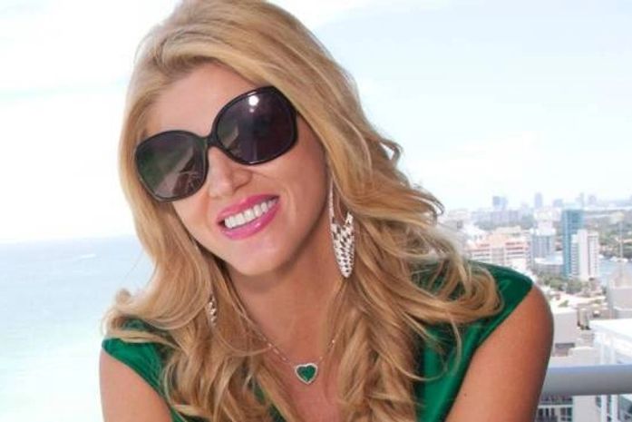 Val Marchiori cria nova polêmica: 'Como é possível ser rica com R$ 12 mil por mês?'