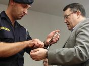 Austríaco é condenado a 9 anos de prisão por criar site neonazista