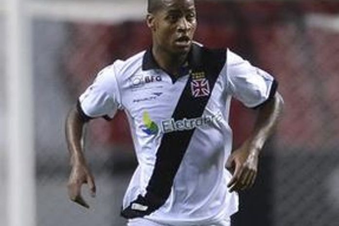 Dedé agradece corintianos, mas avisa que está feliz no Vasco