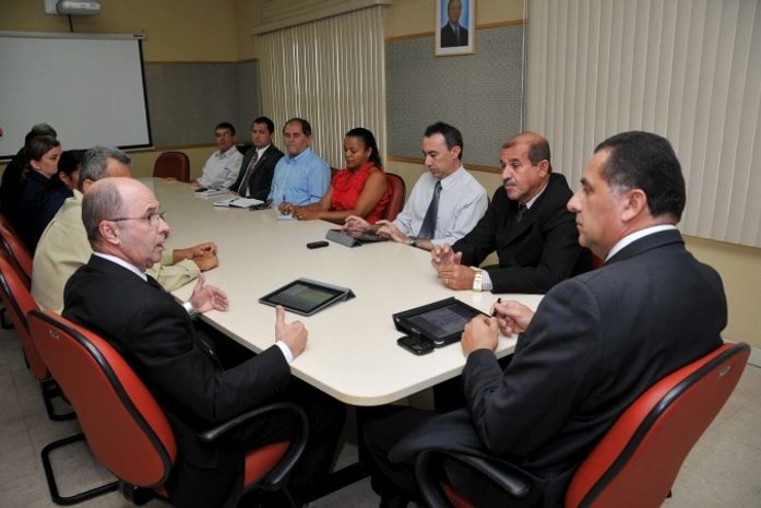 Componentes da Reunião entre a Secretaria de Segurança Comunitária e Cidadania e a Secretaria de Estado de Defesa Social