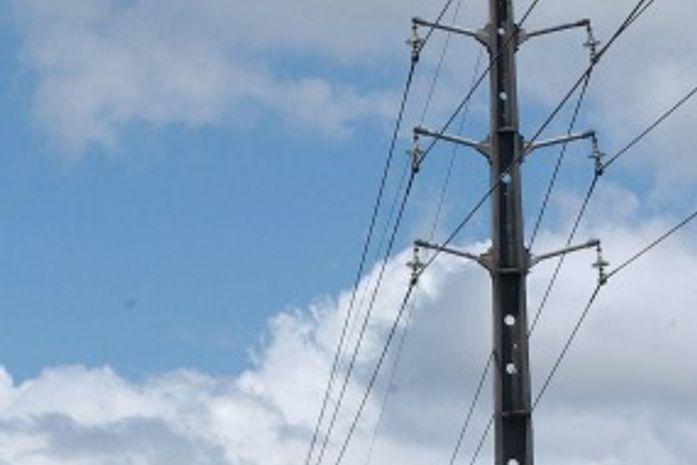 Dilma sanciona lei que reduz tarifa de energia elétrica