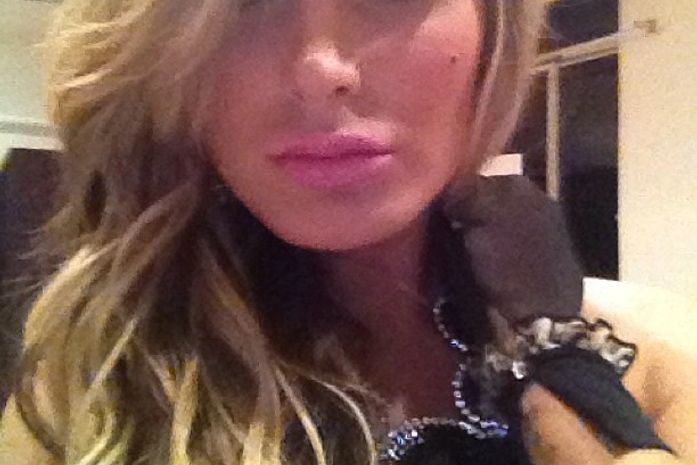 Andressa Urach posa e fala sobre opção sexual: 'Assumindo ser bi'