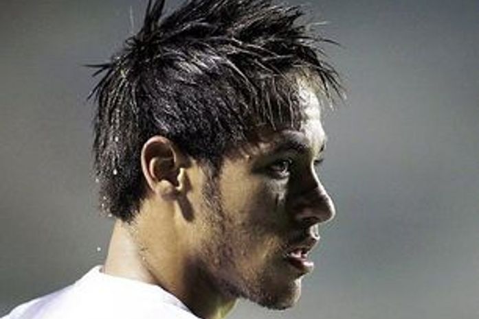 Neymar é o 7º melhor armador do mundo, diz ranking; Iniesta é o 1º