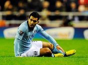 Tevez é proibido de dirigir por seis meses na Inglaterra