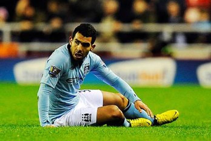 Tevez é proibido de dirigir por seis meses na Inglaterra