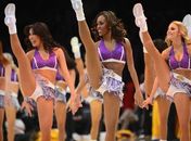 Lakers vencem a segunda seguida e ensaiam reação