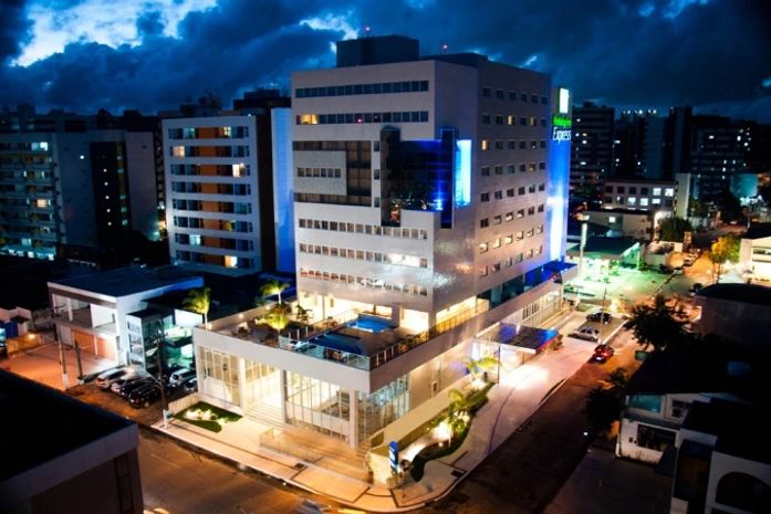 Novo Hotel: Holiday Inn Express Maceió