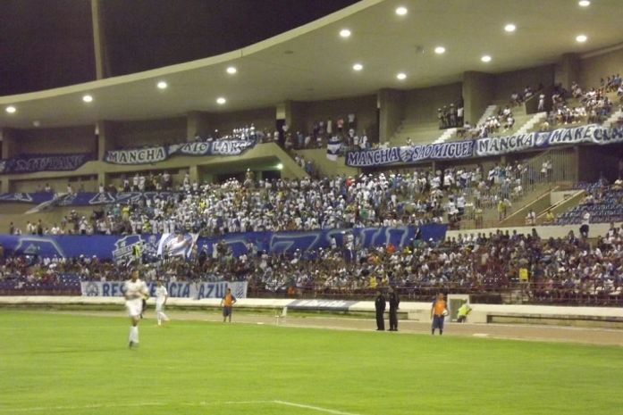 Torcida compareceu em bom número para acompanhar CSA x Murici