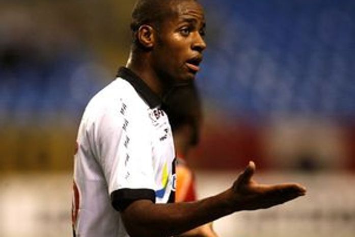 Investidor e Vasco se reúnem por Dedé e empresário volta a falar em saída