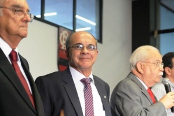 Fla fecha 1º patrocínio e planeja R$ 45 mi no ano