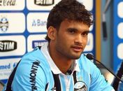 Alagoano Willian José prevê "disputa boa" no ataque do Grêmio