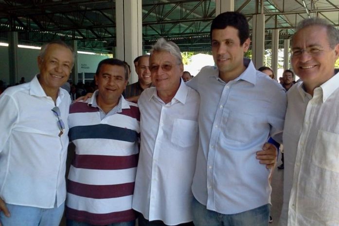 Hugo Vanderley uniu Renan e Téo na eleição de presidente da Uveal