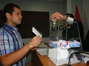 Arlindo Garrote, prefeito de Estrela de Alagoas, no momento em que votava na eleição do Cigip