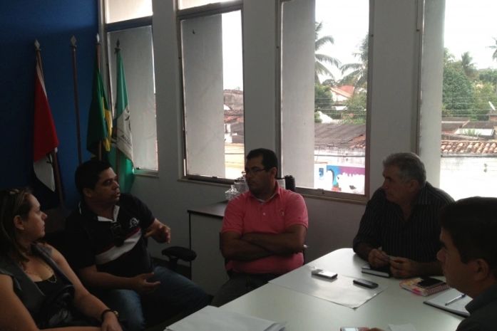 Secretários do município de Anadia discutem metas para 2014