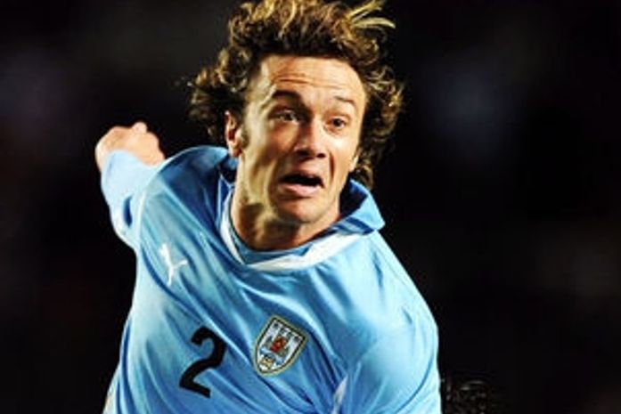 Paris Saint-Germain empresta Lugano ao Málaga