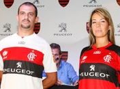 Fla apresenta camisa com novo patrocínio