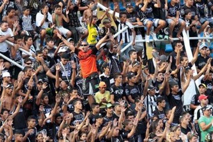 Torcedores são pegos com droga e ficarão presos durante jogos