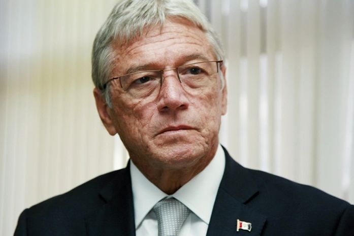 Teotonio anuncia na AMA reunião com prefeitos e secretários