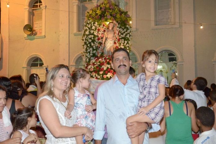 Festa de São Sebastião é encerrada com procissão em Limoeiro de Anadia