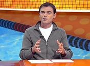 Repórter da Globo aparece na Record e vira piada ao vivo