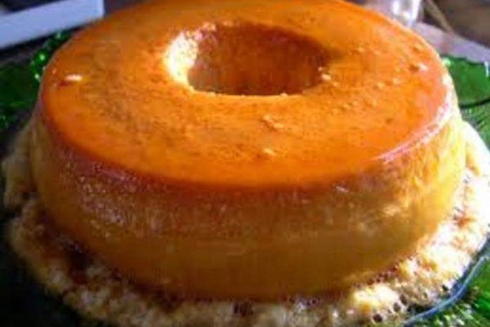 Receita prática de pudim de coco! Vale para café, lanche ou sobremesa