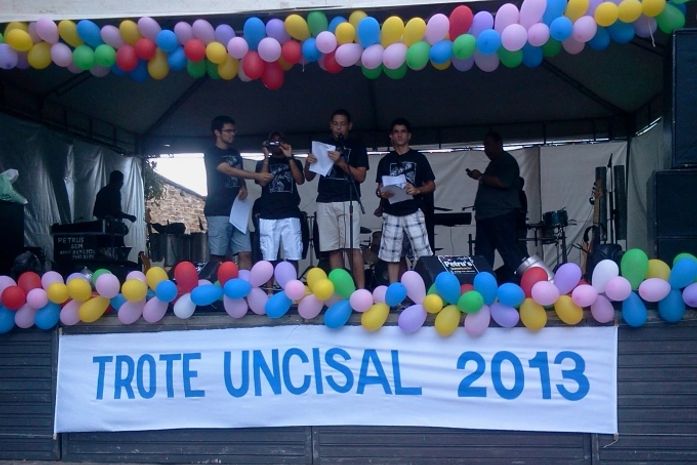 Trote Uncisal 2013