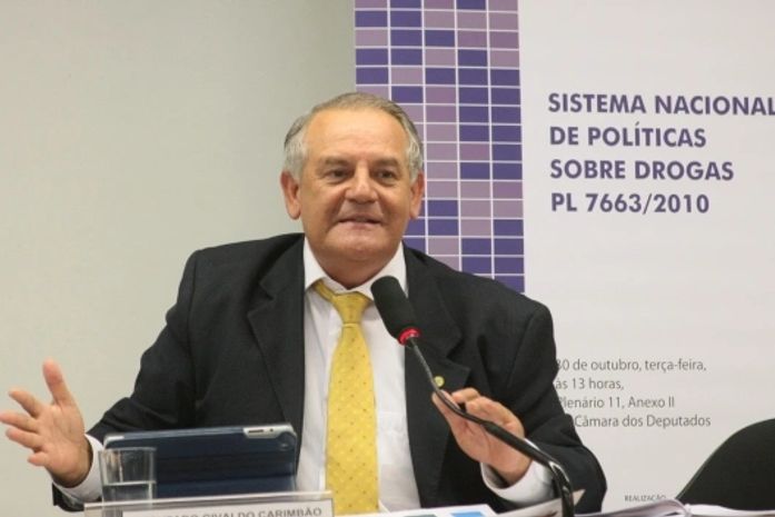 Dep. Federal Givaldo Carimbão (PSB-AL) vai propor uma CPE para acompanhar projeto de internação COMPUSÓRIA em São Paulo.