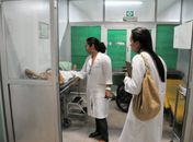 Maternidade permanece com superlotação, mas auditoria da SMS já não encontrou pacientes alojados no chão da unidade.