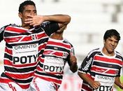 Santa Cruz vence o Feirense, mas não convence a torcida