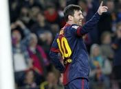 Messi supera C. Ronaldo e faz 4 em goleada do Barça