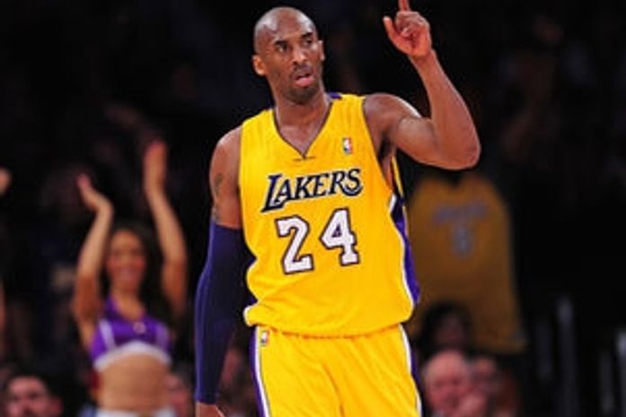 Astros do Lakers postam mensagens sobre a tragédia de Santa Maria