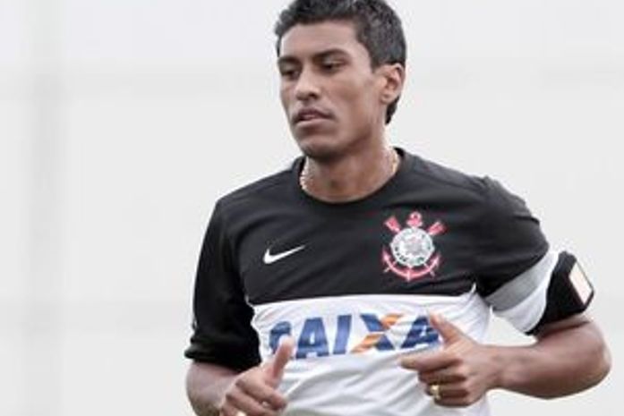 Presidente da Inter de Milão confirma interesse em Paulinho
