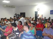 Câmara anula decreto e concursados afastados voltam aos cargos