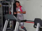 Alagoano Dênis Marques se apresenta ao Santa Cruz