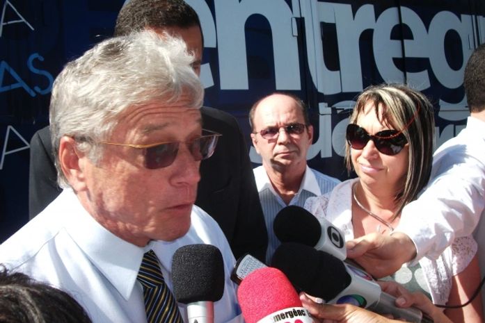 Governador Teotonio Vilela e Secretária Regina Miki