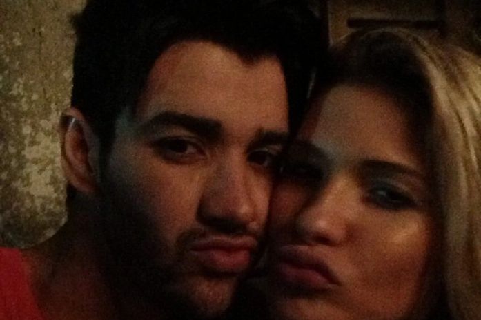 Garoto apaixonado! Gusttavo Lima posa com a noiva: 'Ela veio pra me fazer feliz'