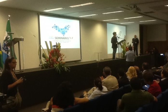 Governador Teotonio Vilela durante abertura do encontro