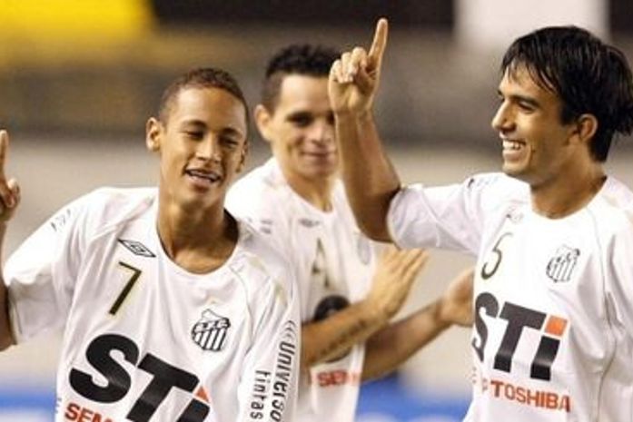 Roberto Brum com Neymar nos tempos de Santos; jogador virou pastor no Rio