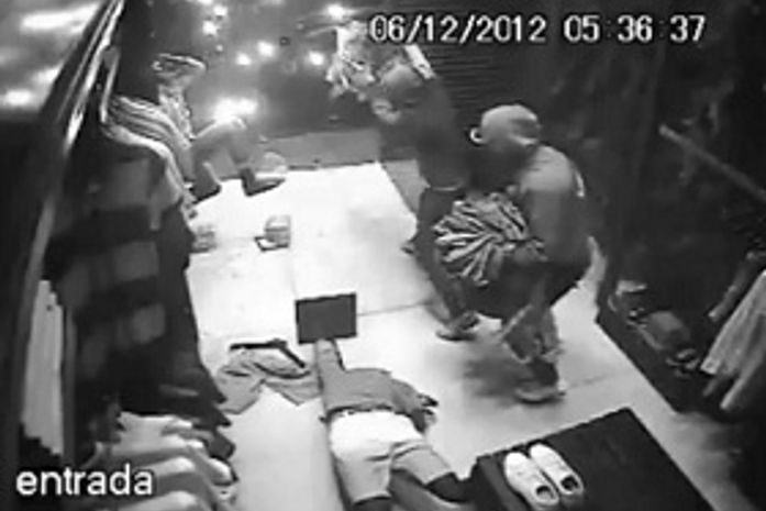 Loja assaltada usa vídeo do roubo em propaganda