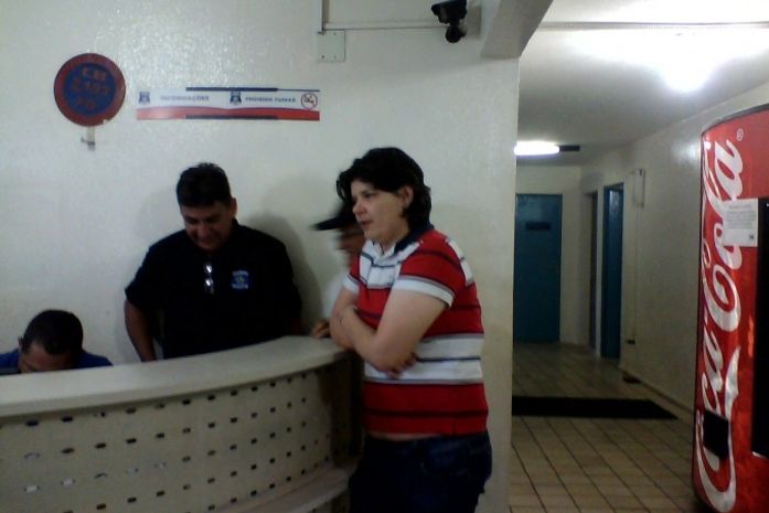 Mulher embriagada foi conduzida para a central de polícia