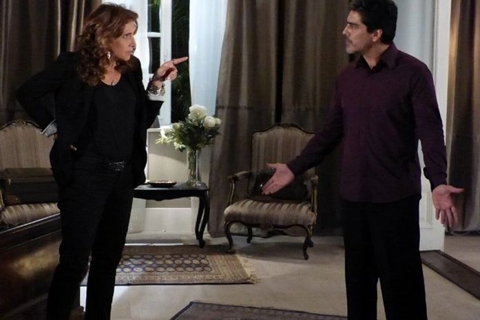 E agora? Wanda descobre que atentado contra Helô não deu certo