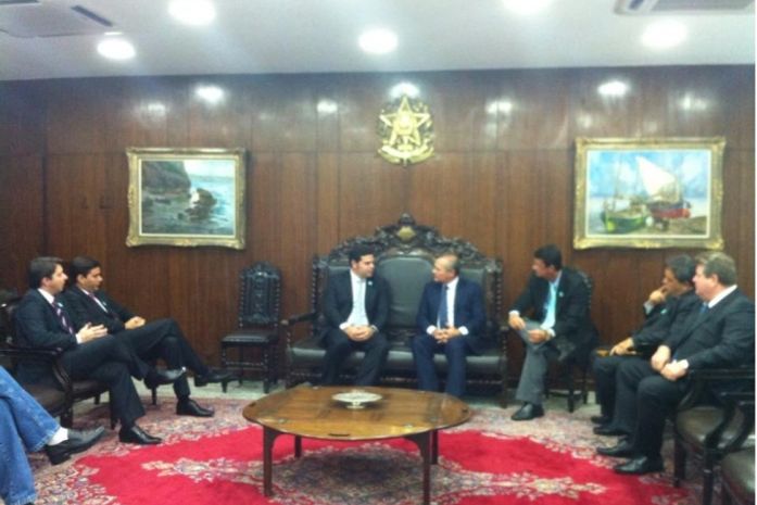 Renan com a delegação de vereadores de Maceió