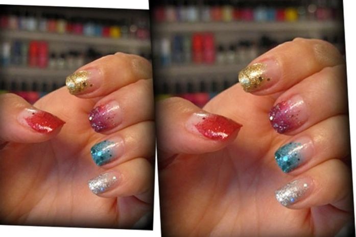 No clima do carnaval, ensinamos como fazer unhas com muito brilho