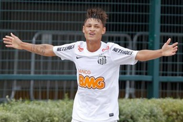 Chelsea pagaria R$ 13 milhões por atacante da base do Santos