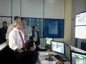 Governador acompanha trabalho de monitoramento das ruas 
